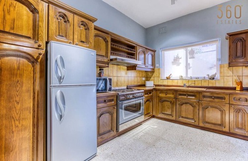 Rabat Apartamento | A Lovely 3BR Maisonette in lovely town of Rabat