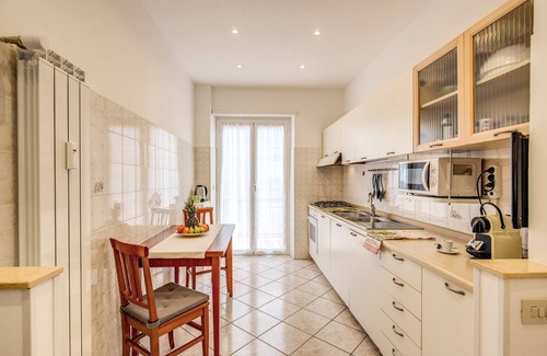 Quartiere XXXIII Lido di Ostia Ponente Apartamento | Un encantador apartamento en el corazón de Ostia Lido, cerca del mar de Roma