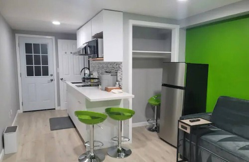 Hayward Apartamento | A Lovely Modern Retreat for Your Perfect Stay