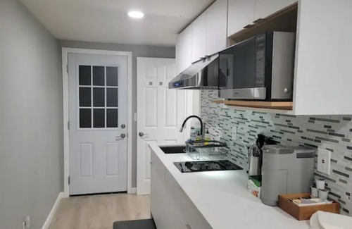 Hayward Apartamento | A Lovely Modern Retreat for Your Perfect Stay