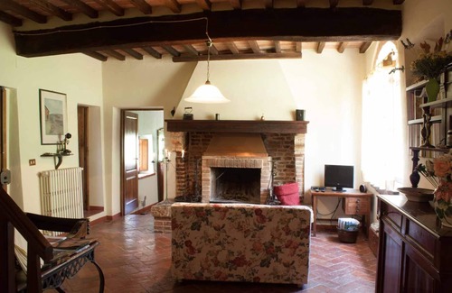 Montepulciano Otro | Villa cerca del centro histórico de Montepulciano con un gran jardín para familias