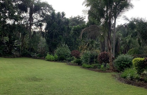 Harare East Casa | A luxurious, mansion in Highlands, Harare