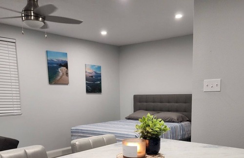 Westwego Apartamento | A luxurious new construction studio apartment just 20 min away from New Orleans!