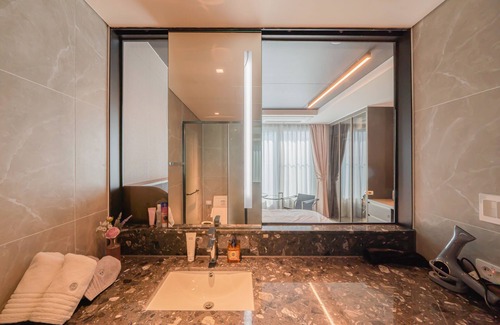 Suyeong-Gu Condominio | a luxurious studio apartment