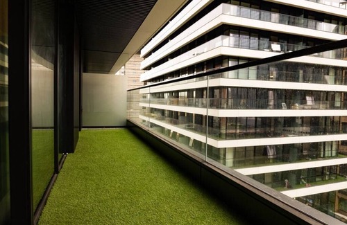 Canary Wharf Apartamento | A modern and stylish apartment with balcony in the centre of Canary Wharf.
