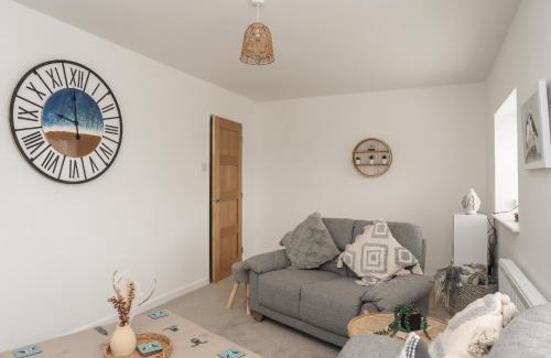 Newborough Apartamento | A Mor
