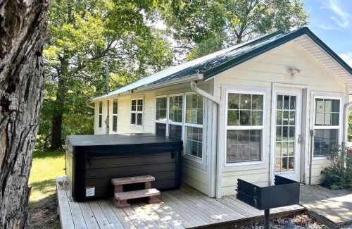 Wears Valley Casa | A Mountain Cottage cabin