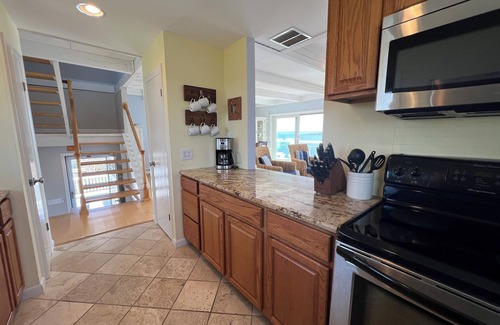 Bailey Island Casa | A multi-level home on the cliffs of Casco Bay!