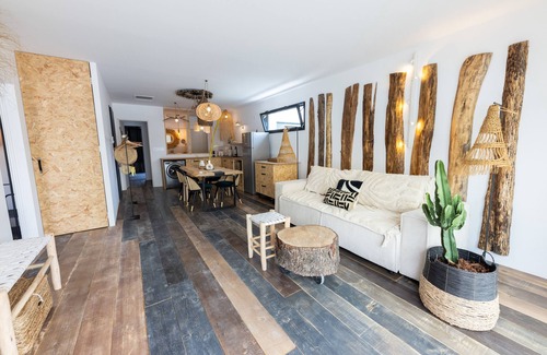 Molleges Casa | A natural villa for a change of scenery for the whole family