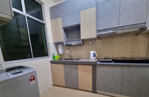 Seri Kembangan Casa | A nice stay for a family-sized home.