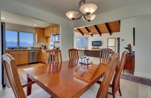 Meeks Bay Cabina | A Panoramic Lake Tahoe Retreat: 3-bedroom cabin with AC in fabulous Meeks Bay
