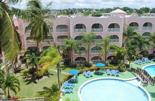 Maxwell Casa | Un tranquilo oasis tropical