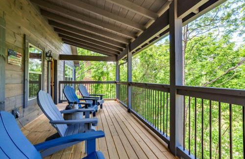 Sevierville Casa | A Peak Of Heaven Cabin by Staycating