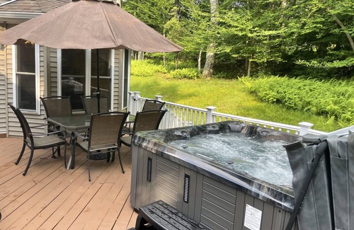 Gouldsboro Casa | A Perfect Getaway: Hot Tub ~ Pinball ~Game Room ~ Pet Friendly ~ Remote Office