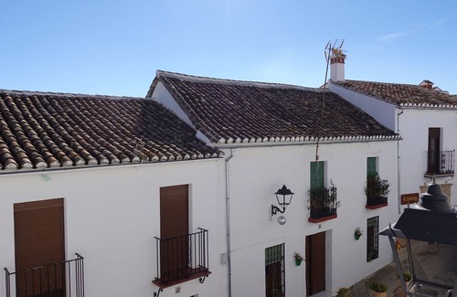 Cartajima Casa | Unas vacaciones perfectas (hermosas montañas y zona, cerca de Ronda y de la playa).
