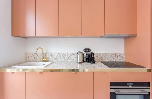 Saint-Merri Apartamento | A PERFECT PARISIAN GETAWAY IN A PERFECT LOCATION – RUE DU TEMPLE