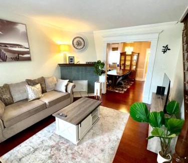 Wynnefield Casa | A Perfect Place to Call Home, Free Parking at all Time