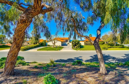 Palos Verdes Estates Casa | Un destino de relajación perfecto con vida junto a la playa