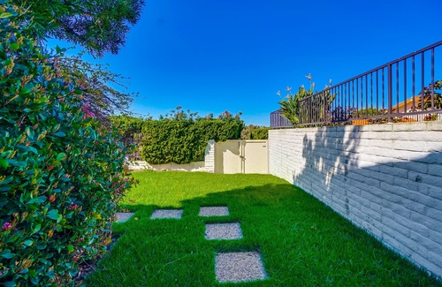 Palos Verdes Estates Casa | Un destino de relajación perfecto con vida junto a la playa