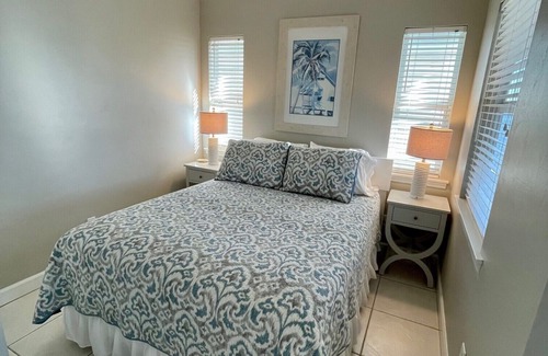 Saint James City Casa | ¡RECIÉN LISTADO! The Coconut Cabana en Villa Key West en St James City, FL