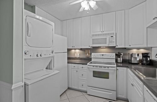 Morehead City Condominio | A Place at the Beach - 2 bedroom, 2 baths - Pools, Waterslide, Mini-golf & more!