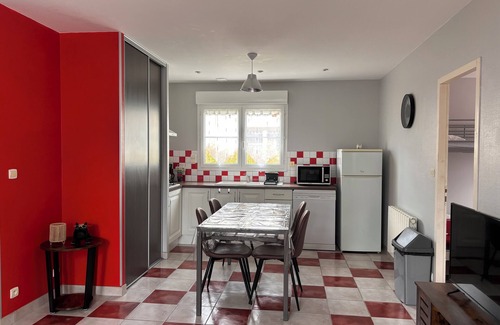 Marsilly Casa | Casa en pueblo costero a 5 minutos de La Rochelle en Charente Marítimo