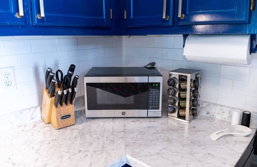 Greensboro Casa | A prime family friendly location that feels like home away from home!