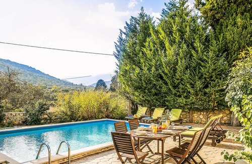 Marantochori Villa | Lujo, respetuoso del medio ambiente, villa construida apedreado con piscina privada
