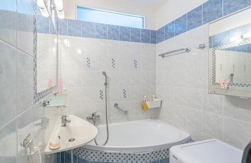 Olomouc Casa | A private ROOM in a shared flat - Soukromý pokoj ve sdíleném bytě