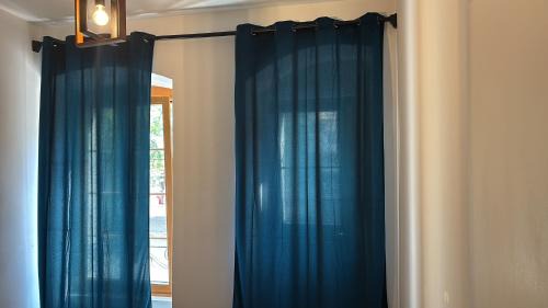 Vevey Apartamento | A private room in the heart of Vevey's old town