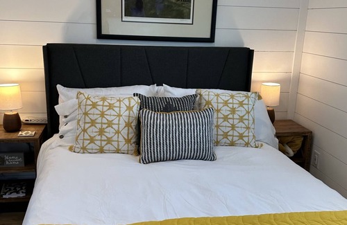 Springville Cabina | A Quaint Cabin for Two