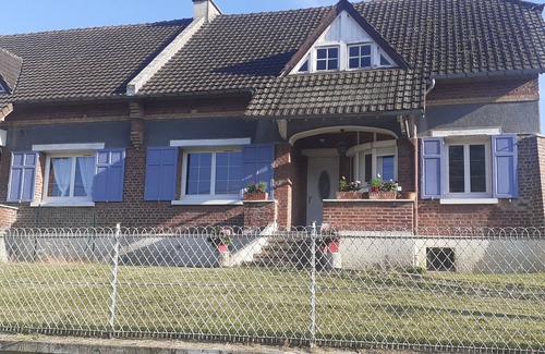Quierzy Casa | Un quierzy 02300 GITES entero o solo a la habitación