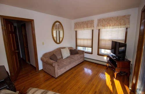 Stroudsburg Casa | A quiet mountaintop retreat with all the comforts of home!
