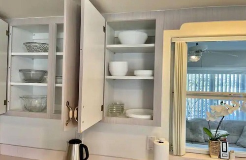 Highland Casa | A Quiet Retreat on Spring Lake!