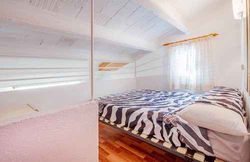 L'Aldea Casa | A quiet vacation home far away from everyday life awaits you near the river Ebro.