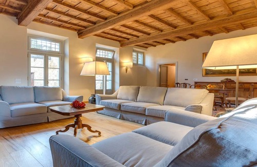 Impruneta Casa | A RARE STAY AT A 14TH - CENTURY HISTORICAL ESTATE ON THE EDGE OF FLORENCE