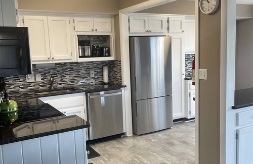 Duck Condominio | A RAY OF SUNSHINE - OBX CONDO - OCEANVIEW - 2 MIN WALK TO BEACH