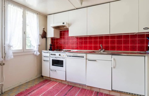 Saanen Apartamento | A real swiss home Minutes from the center of Beautiful Gstaad Saanenland Region