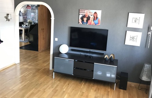 Halmstad Casa | Una casa relajante y espaciosa que invita!