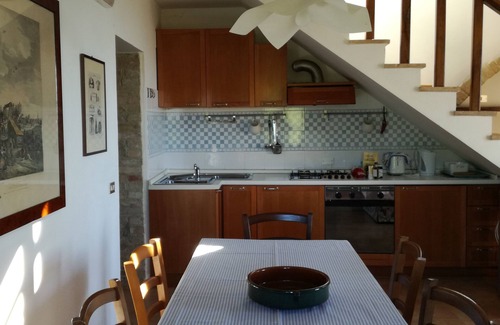 Assisi Villa | La Dimora nel casale: unas vacaciones en una villa con un gran parque exclusivo.