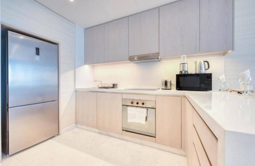 Deira Apartamento | A Resort Lifestyle Sea Views 1BR with St Regis Amenities