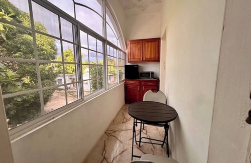 West End Apartamento | A Rooftop View, Comfort & Event-Ready Spaces - #10
