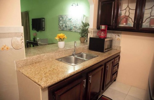 West End Apartamento | A Rooftop View, Comfort & Event-Ready Spaces - #14