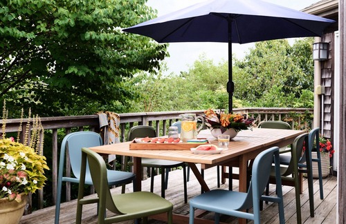 North Truro Casa | A secluded 4 BR/3 Bath sanctuary surrounded by trees w/ large private pool