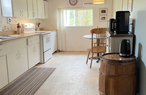 Pictou County Cabaña | A secluded beachfront retreat for families - pet friendly!