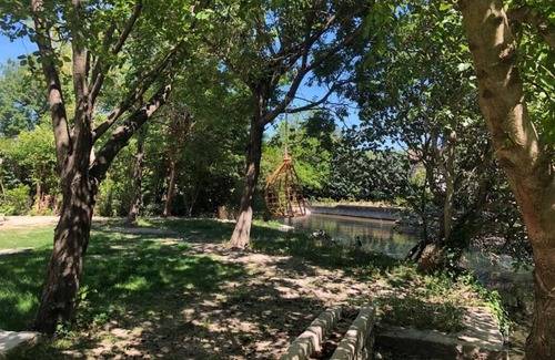 L'Isle-sur-la-Sorgue Casa | A secret place closed to the Venice of Provence
