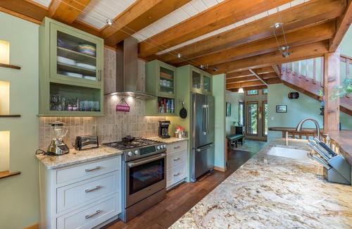 Lake Lure Casa | un lago sereno para reunirse con familiares y amigos y relajarse por completo
