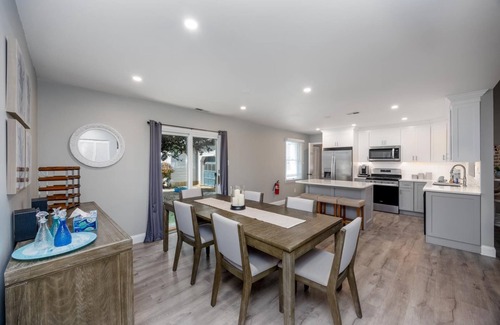 Lower Township Casa | A Shore Thing - Spacious House, Large Deck, BBQ, Fresh Linens & Pet Friendly