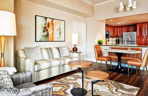 Las Vegas Strip Condominio | A Sin City Getaway in a Luxurious Condo Resort