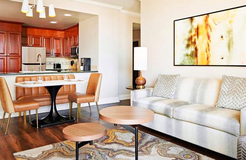 Las Vegas Strip Condominio | A Sin City Getaway in a Luxurious Condo Resort